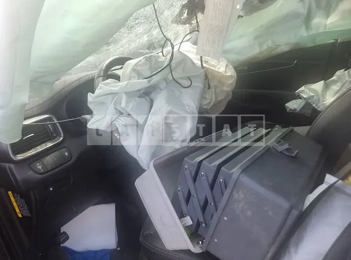 Photo 2 of 15: 2015 Kia Sorento — Korean insurance auction