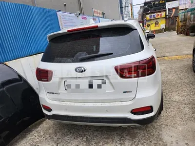 Photo 1 of 11: 2019 Kia Sorento — Korean insurance auction