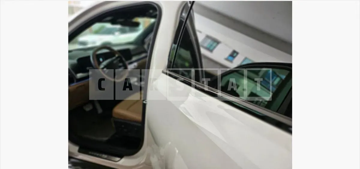 Photo 2 of 8: 2025 Kia Sorento 1.6 (Hybrid) — Korean insurance auction