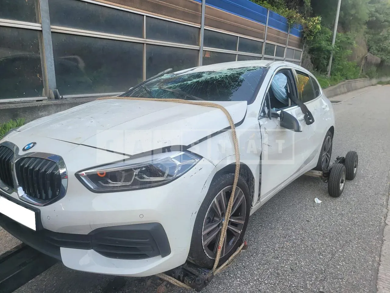 Photo 2 of 48: 2022 BMW 120i, VIN WBA7L7104N7K56960 — Korean insurance auction