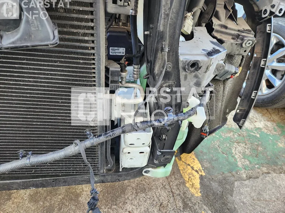 Photo 2 of 25: 2019 Jeep Straw Grand Cherokee — Korean insurance auction