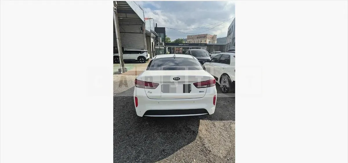 Photo 2 of 15: 2017 Kia K5 2.0 (Hybrid) — Korean insurance auction
