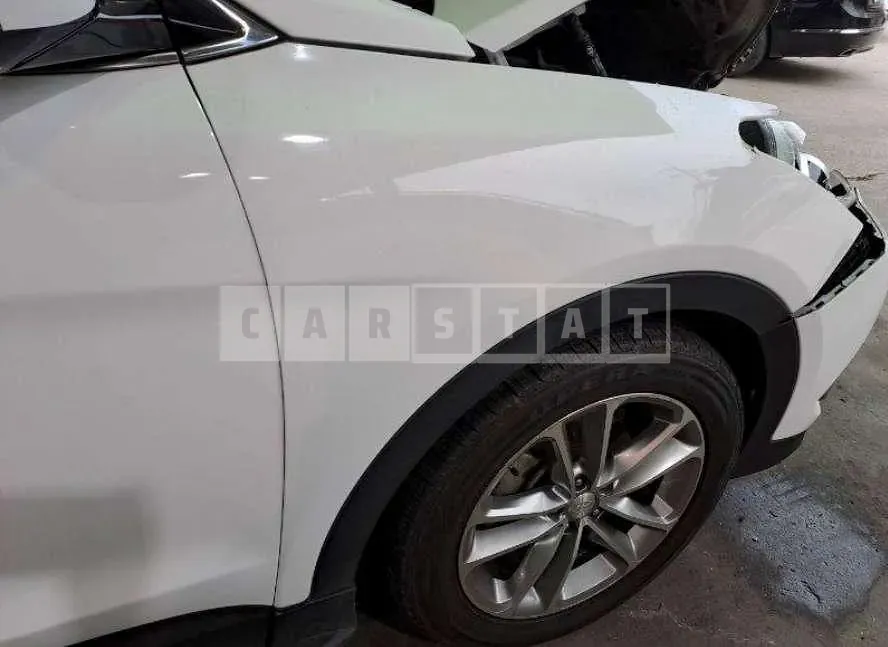 Photo 2 of 16: 2015 Hyundai Santa Fe DM 2.0 4WD, VIN KMHSW81UDGU553186 — Korean insurance auction