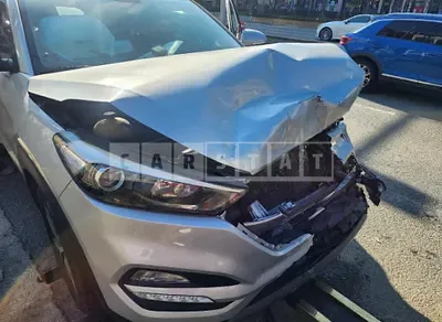 Photo 1 of 8: 2016 Hyundai Tucson, VIN KMHJ2815GGU176536 — Korean insurance auction