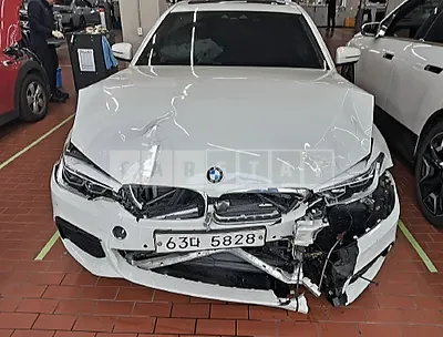 Photo 1 of 6: 2018 BMW 530i, VIN WBAJD3107JWC14264 — Korean insurance auction