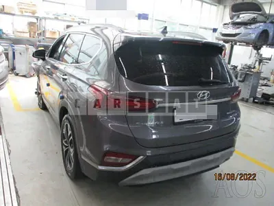 Photo 1 of 51: 2018 Hyundai Santa Fe 2.0 (4WD) — Korean insurance auction
