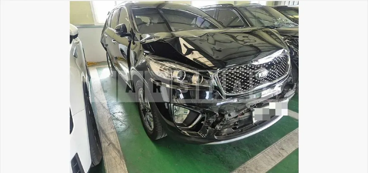 Photo 2 of 19: 2016 Kia Sorento 4WD — Korean insurance auction