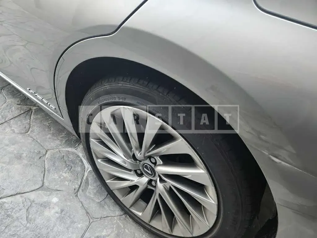 Photo 2 of 16: 2019 Lexus ES300h, VIN JTHB21B1XK2019997 — Korean insurance auction