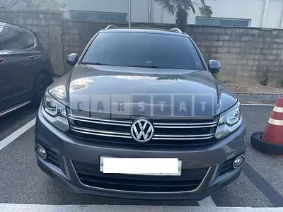 Photo 1 of 38: 2015 Volkswagen Tiguan 2.0 TDI Blue Motion, VIN WVGZZZ5NZFW574342 — Korean insurance auction
