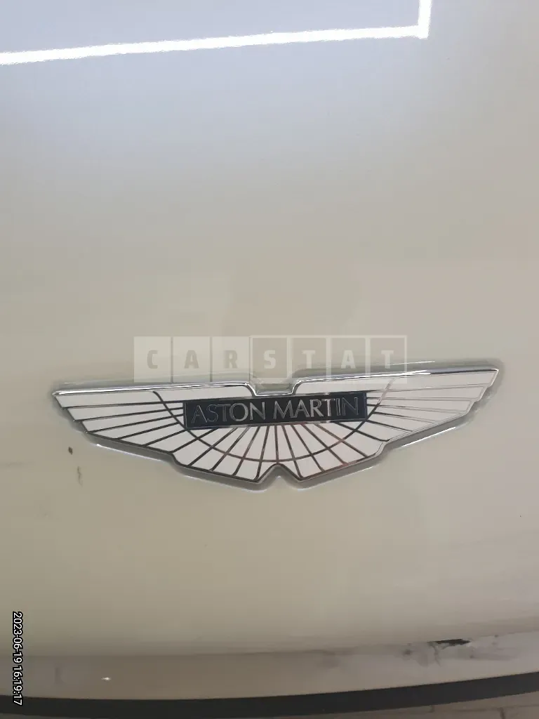 Photo 2 of 35: 2017 Aston Martin Vanquish, VIN SCFLMCFU2GGJ03050 — Korean insurance auction