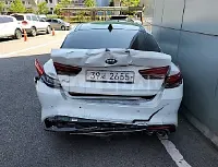 Photo 2 of 20: 2017 Kia K5, VIN KNAGW416BHA156792 — Korean insurance auction