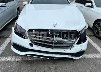 Photo 1 of 20: 2017 Mercedes-Benz E220 d, VIN WDDZF0EB1HA044858 — Korean insurance auction