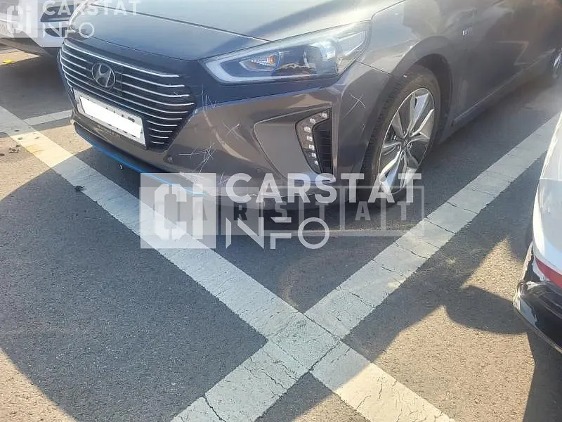 Photo 2 of 15: 2018 Hyundai Ionic (Hybrid), VIN KMHC051CGKU115353 — Korean insurance auction