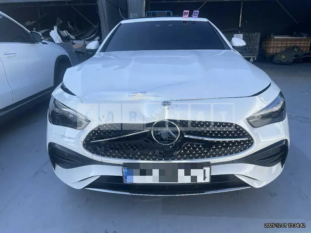 Photo 2 of 29: 2024 Mercedes-Benz CLE200 Cabriolet — Korean insurance auction