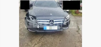 Photo 1 of 34: 2018 Mercedes-Benz E 220d — Korean insurance auction
