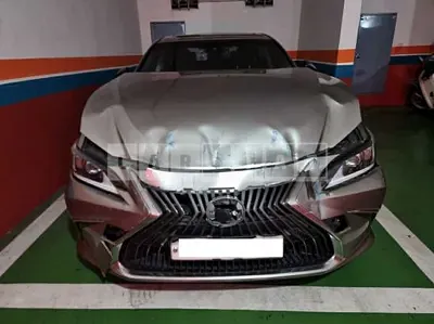 Photo 1 of 13: 2019 Toyota Lexus ES300h — Korean insurance auction