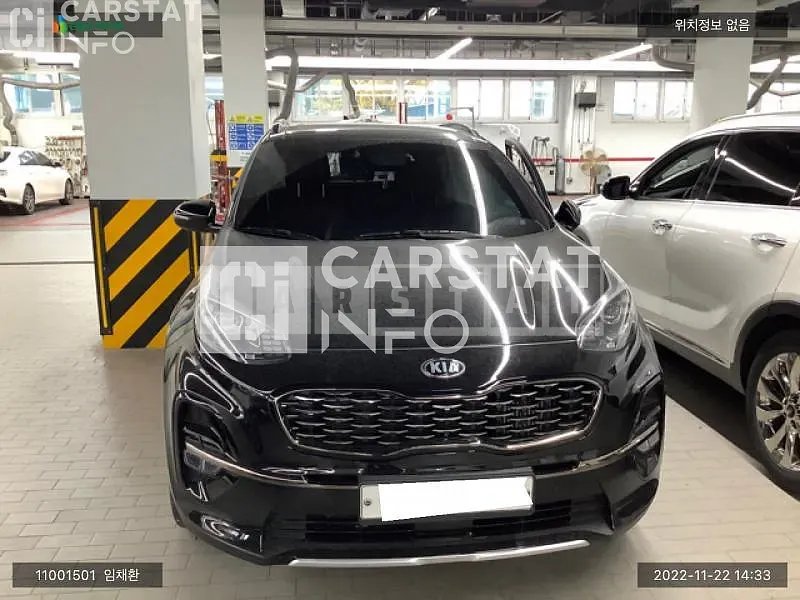 Photo 2 of 46: 2018 Kia Sportage, VIN KNAPR813BKK581938 — Korean insurance auction