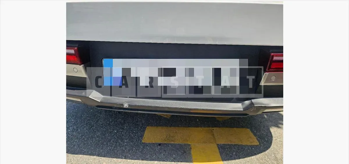 Photo 3 of 3: 2023 Hyundai (parts) Santa Fe Backdoor — Korean insurance auction