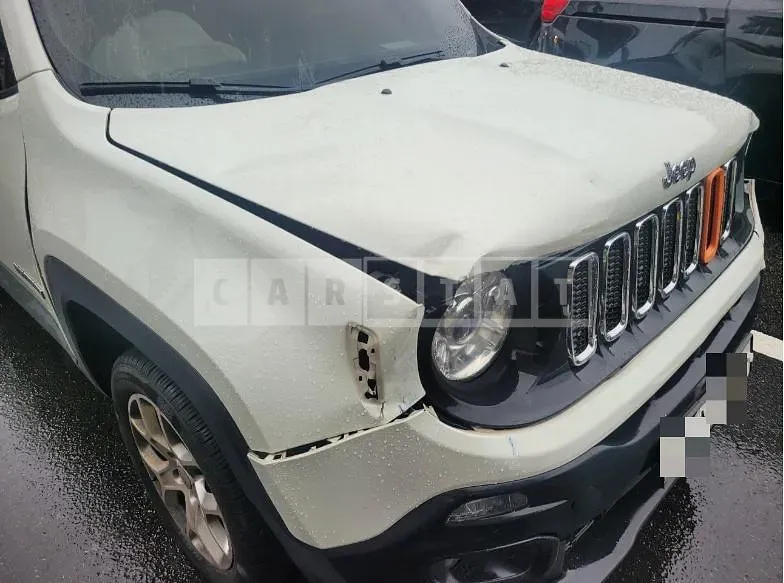 Photo 2 of 11: 2016 Jeep Zip Renegade — Korean insurance auction