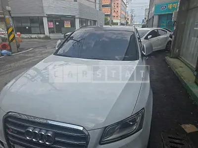 Photo 1 of 24: 2016 Audi SQ5 — Korean insurance auction