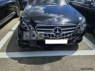 Photo 1 of 12: 2016 Mercedes-Benz E300 4Matic — Korean insurance auction
