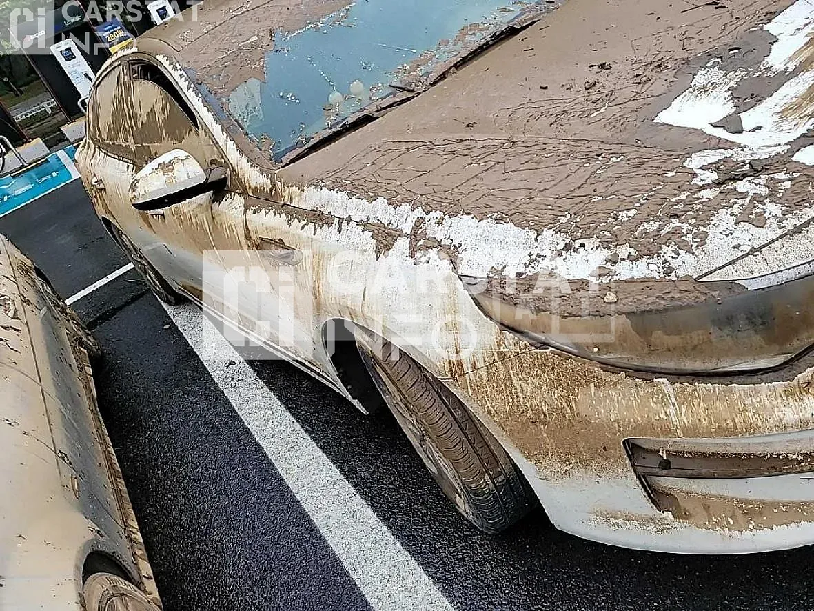 Photo 2 of 10: 2015 Kia K5 2.0(LPI) — Korean insurance auction