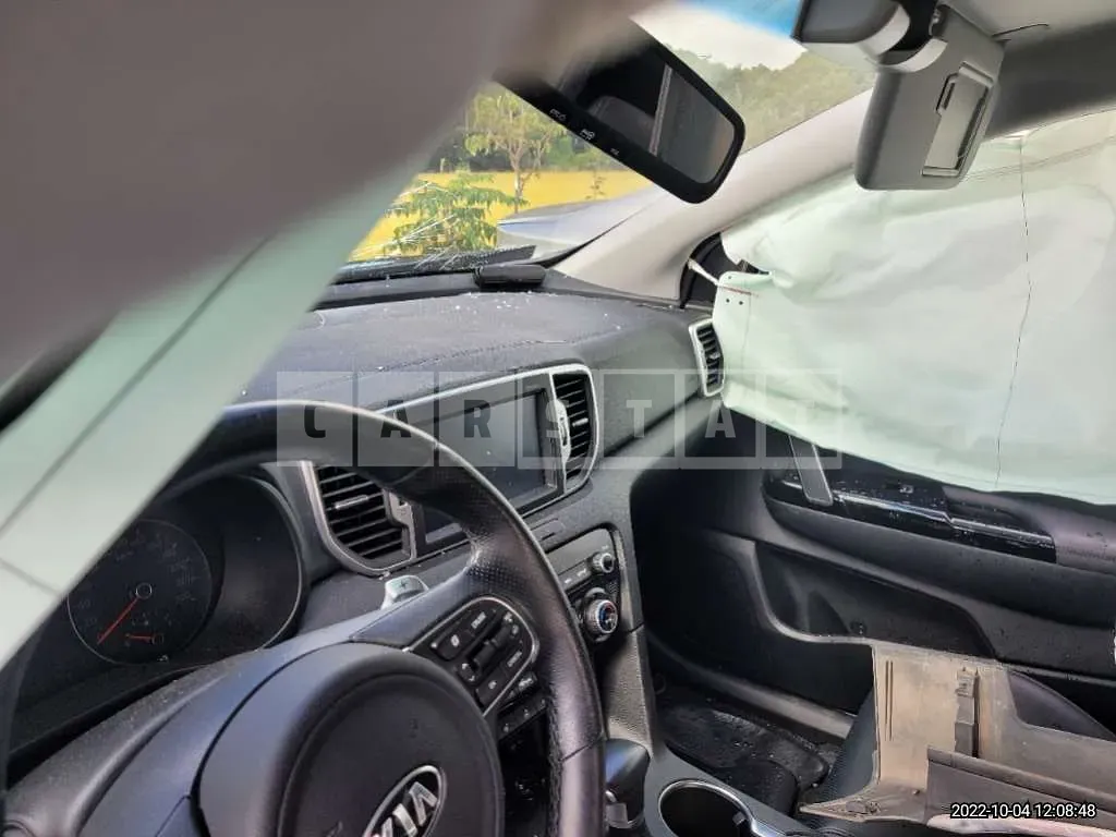 Photo 2 of 20: 2018 Kia Sportage, VIN KNAPN813DJK392435 — Korean insurance auction
