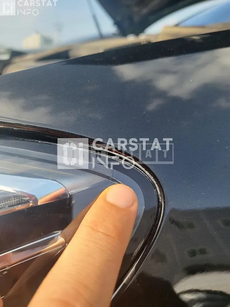 Photo 2 of 5: 2020 Mercedes-Benz Light E220 d Headlamps, VIN W1KZF0EB3LA803194 — Korean insurance auction