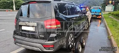 Photo 1 of 10: 2017 Kia Mojave, VIN KNAKN814DHA147993 — Korean insurance auction