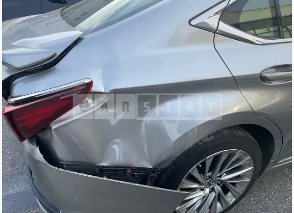 Photo 2 of 21: 2022 Lexus ES300h — Korean insurance auction