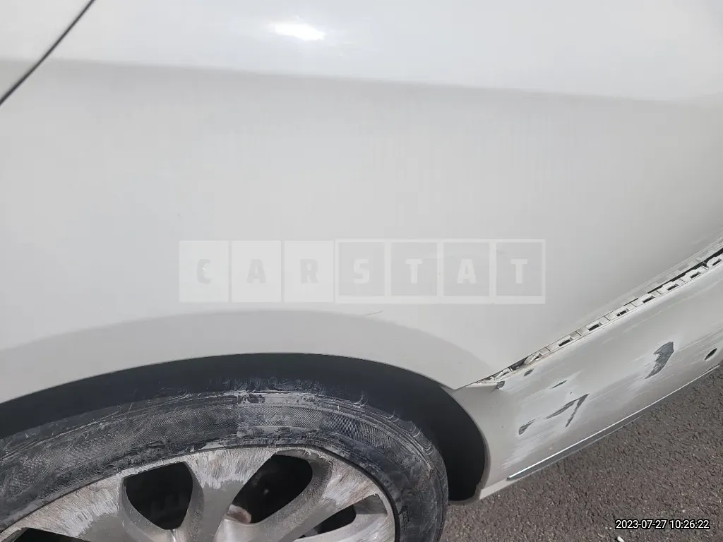 Photo 2 of 32: 2017 Mercedes-Benz E300, VIN WDDZF4JBXHA149962 — Korean insurance auction
