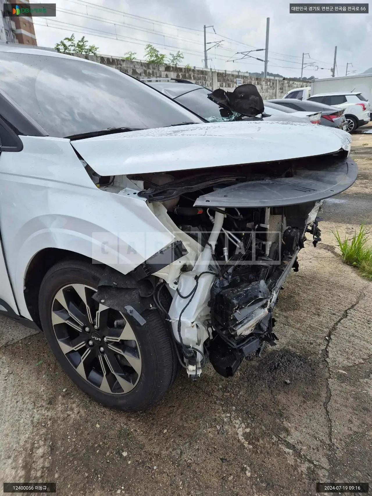 Photo 2 of 21: 2021 Kia Carnival, VIN KNANC81BBNS158916 — Korean insurance auction