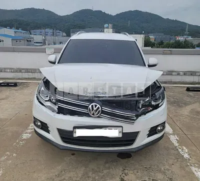 Photo 1 of 22: 2016 Volkswagen Tiguan 2.0 TDI BMT, VIN WVGZZZ5NZGW084445 — Korean insurance auction