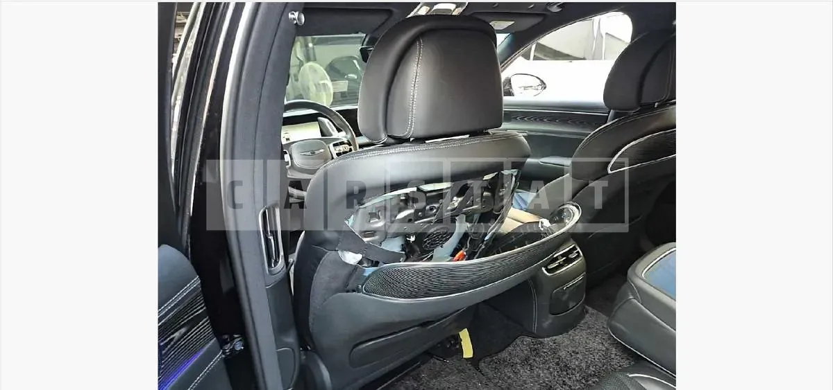 Photo 2 of 37: 2022 Genesis G90 3.5T — Korean insurance auction