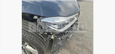 Photo 1 of 3: 2018 BMW (parts) 740Li xDrive Headlamp — Korean insurance auction