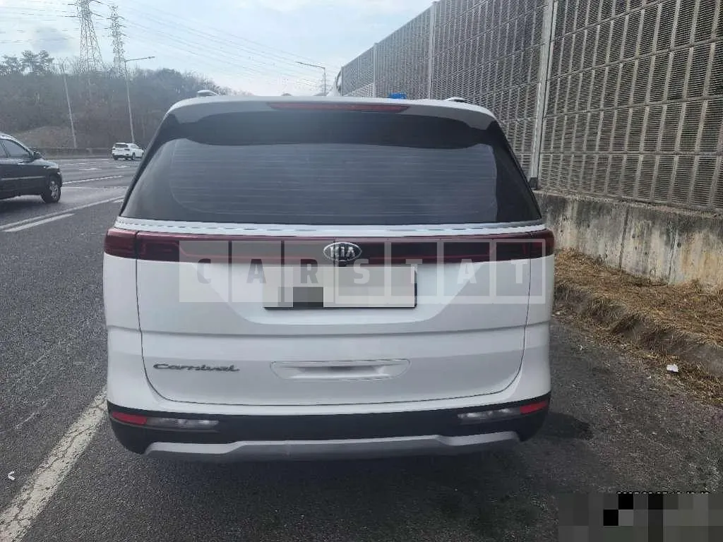 Photo 2 of 28: 2020 Kia Carnivals — Korean insurance auction