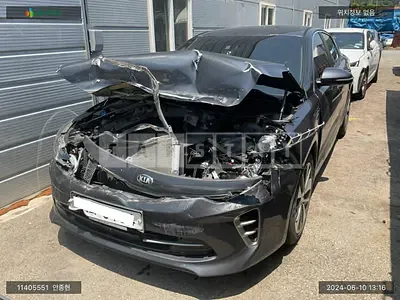 Photo 1 of 10: 2015 Kia K5, VIN KNAGX411BGA013061 — Korean insurance auction
