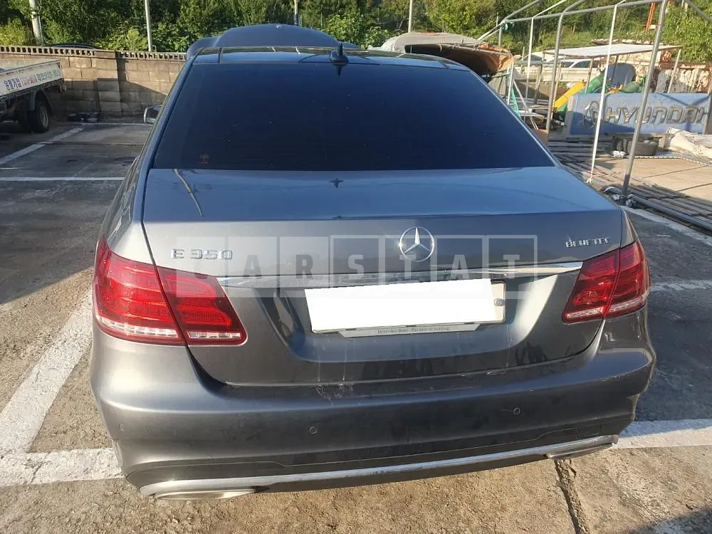 Photo 2 of 9: 2016 Mercedes-Benz E350 BlueTec 4Matic, VIN WDDHF9EB7GB295506 — Korean insurance auction