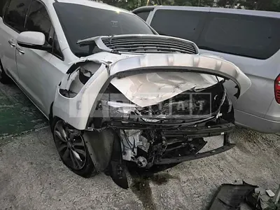 Photo 1 of 19: 2015 Kia Carnival, VIN KNAME81ABGS140772 — Korean insurance auction