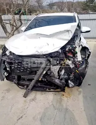 Photo 2 of 31: 2019 Hyundai Tucson, VIN KMHJ381ABKU894774 — Korean insurance auction