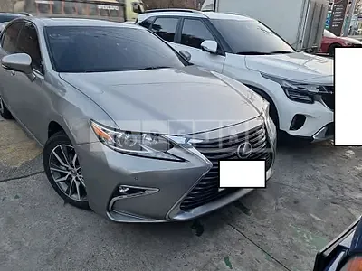 Photo 1 of 16: 2017 Lexus ES300h, VIN JTHBW1GG7H2141680 — Korean insurance auction