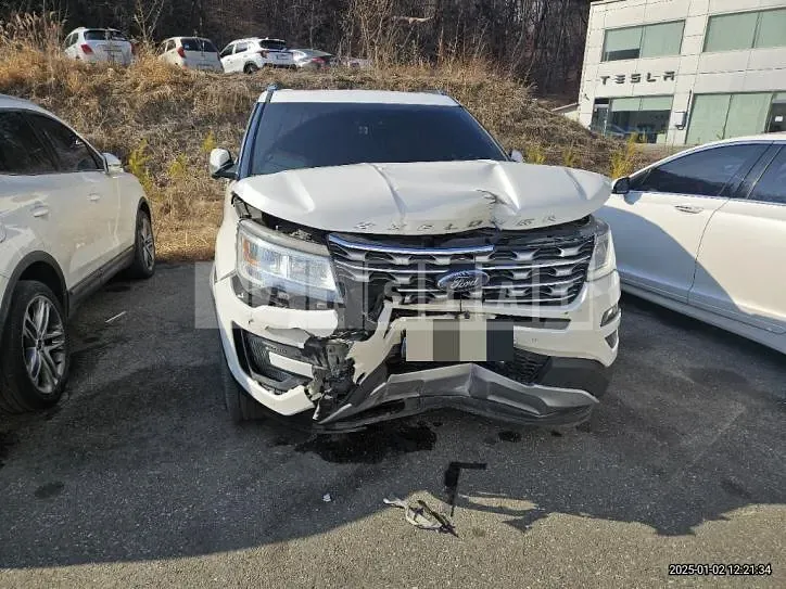 Photo 2 of 9: 2017 Ford Explorer 2.3 AWD — Korean insurance auction