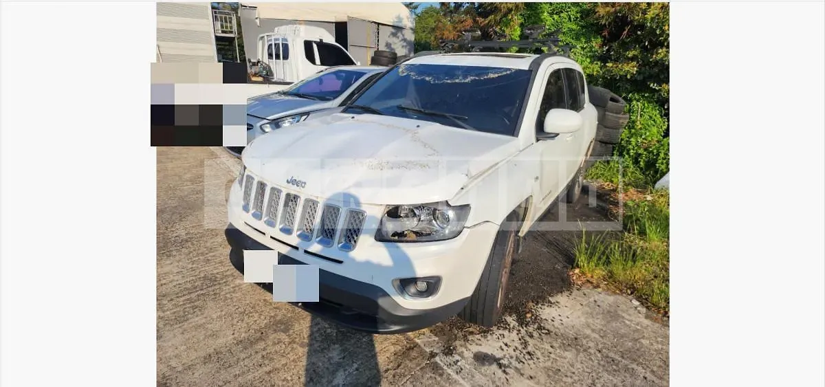 Photo 2 of 11: 2016 Jeep Zip Compass — Korean insurance auction