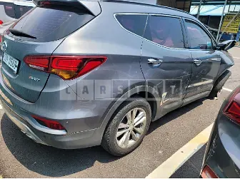 Photo 2 of 11: 2016 Hyundai Santa Fe, VIN KMHSW81UBGU643840 — Korean insurance auction