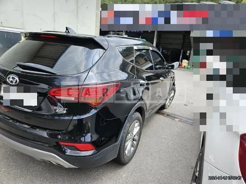 Photo 2 of 19: 2016 Hyundai Santa Fe DM 2.0 (4WD) — Korean insurance auction