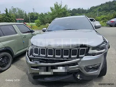 Photo 1 of 7: 2018 Jeep Zip Compass 2.4 — Korean insurance auction