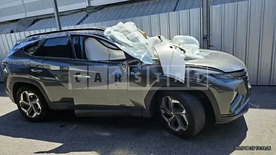 Photo 2 of 10: 2021 Hyundai Tucson — Korean insurance auction
