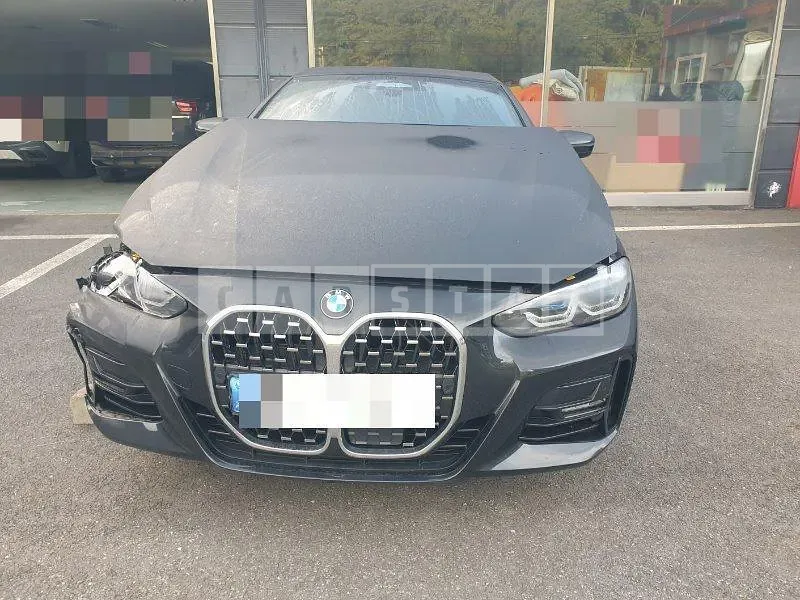 Photo 2 of 19: 2022 BMW 420i Convertible — Korean insurance auction