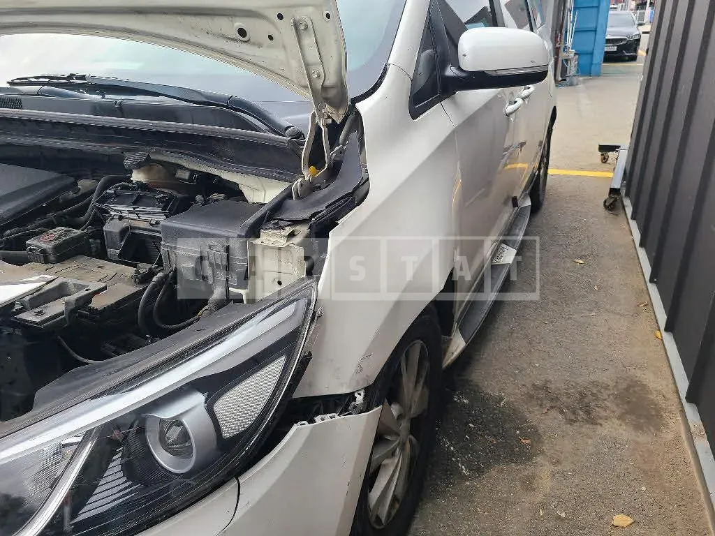 Photo 2 of 11: 2016 Kia Carnival, VIN KNHMF37ABGS196893 — Korean insurance auction