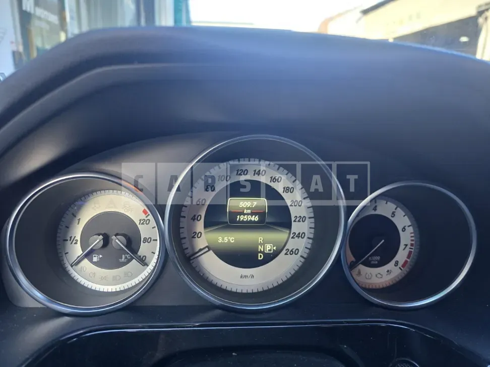 Photo 2 of 15: 2014 Mercedes-Benz E300 — Korean insurance auction
